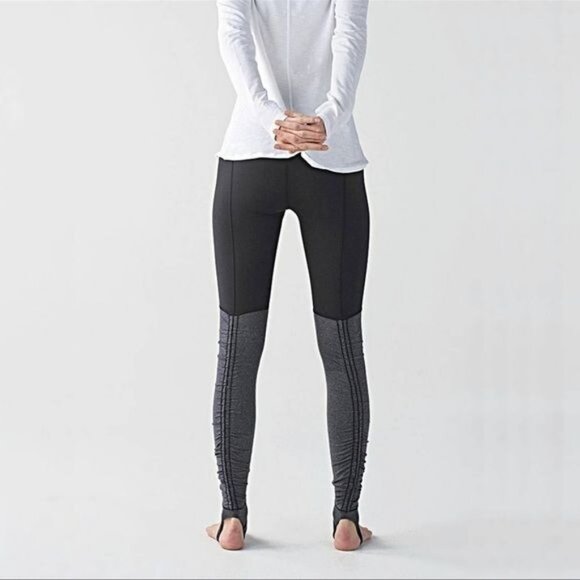 Lululemon Wunder Under Stirrup Pant in Black Herringbone Leggings Sz 4 - Picture 1 of 7